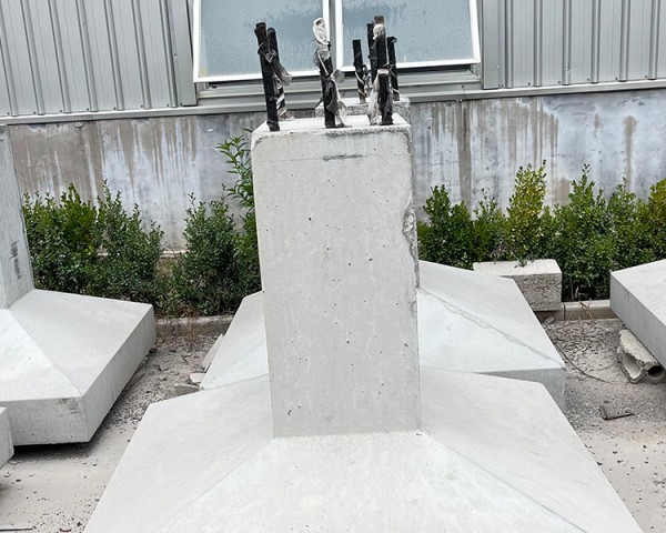 預(yù)制混凝土車間基礎(chǔ)墩